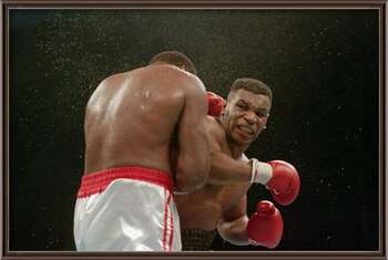 Plakat Mike Tyson Delivers KO Punch To Larry Holmes